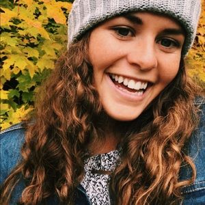 Meet your Posher, Gabrielle